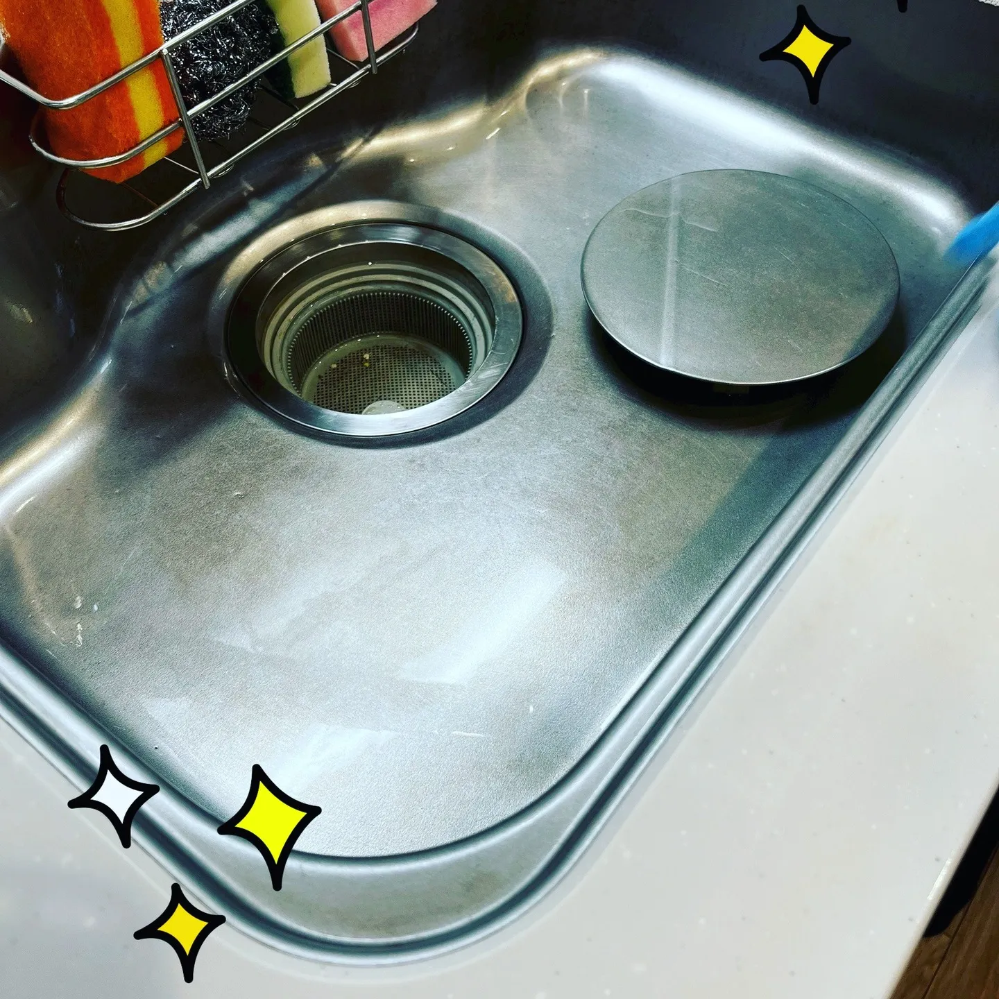 【まごころサポート】こんにちは！今日はキッチンのシンクのお掃...